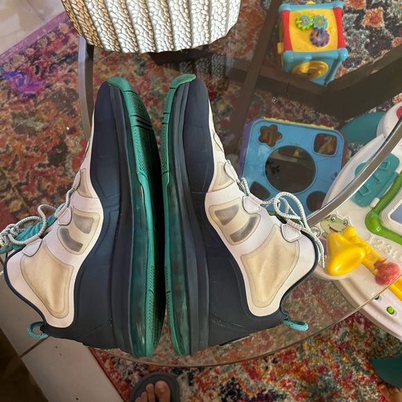 2012 Nike Air Max Uptempo Fuse 360 Turquoise Blue Size 9 1/2…..great condition! - Picture 3 of 8